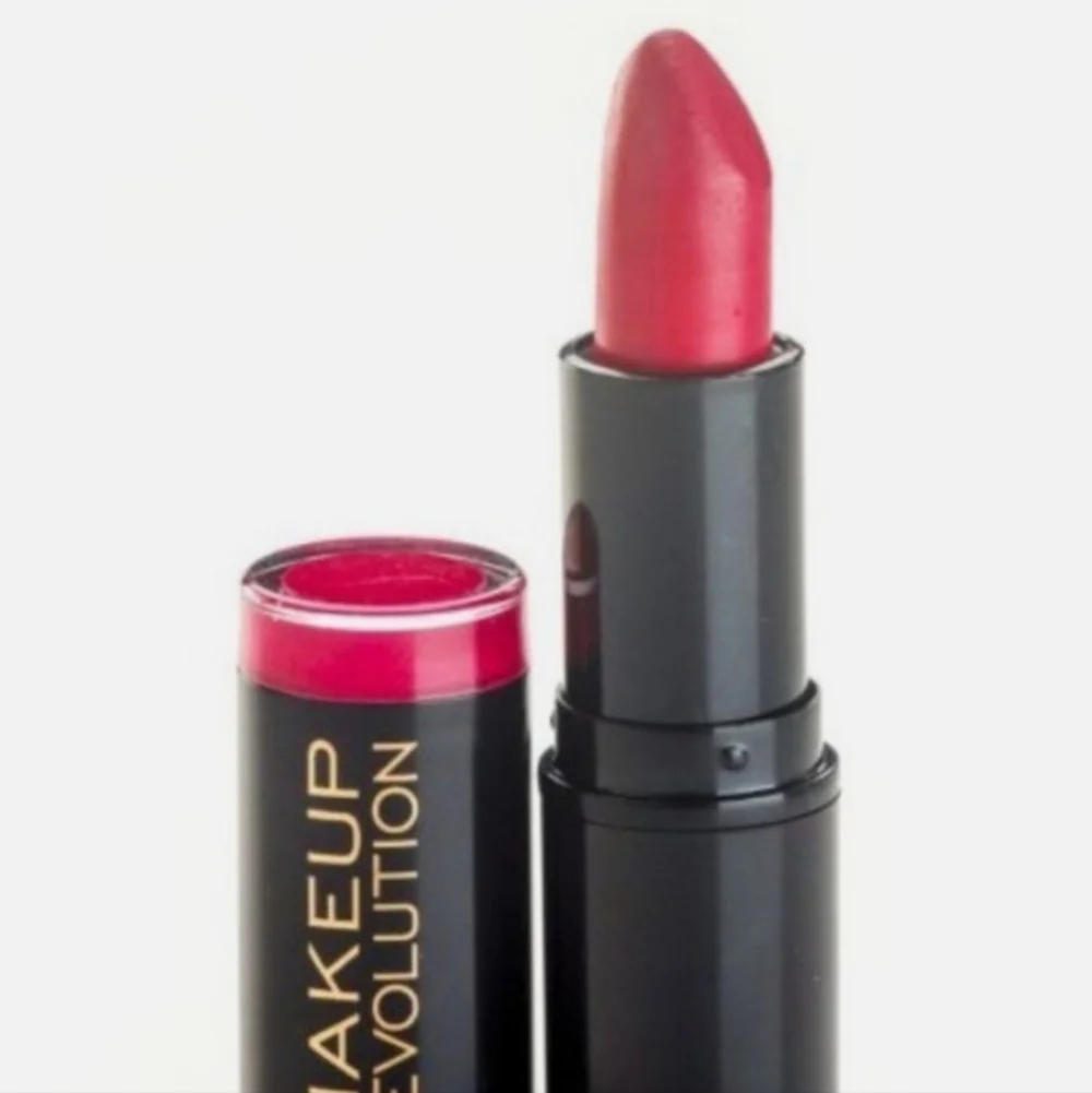 Makeup Revolution Lipstick In Dazzle